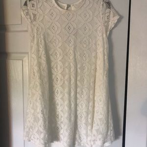 Whit knit dress